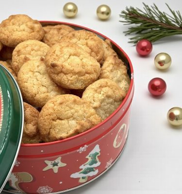 Holiday tin with mini almond macaroons
