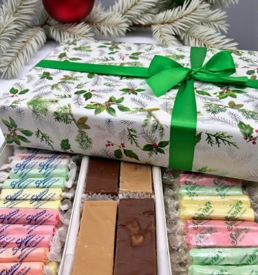 Holiday 3 lb Boardwalk Combo